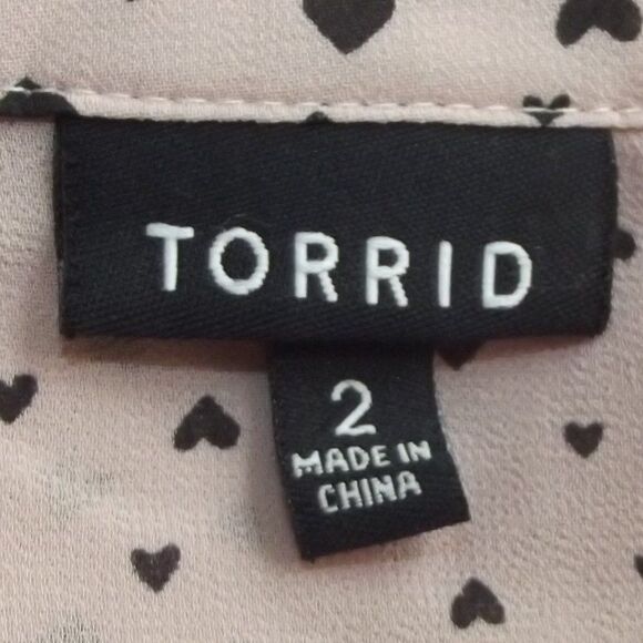 TORRID Shirt-Dress, 2/2X, Pink, Black Hearts, 3/4 Tab Sleeve, Semi-sheer, V-neck - Picture 10 of 14